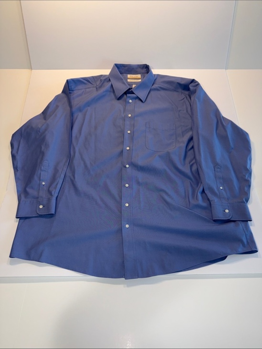 Roundtree & Yorke Men's Classic Navy Blue Dress Shirt